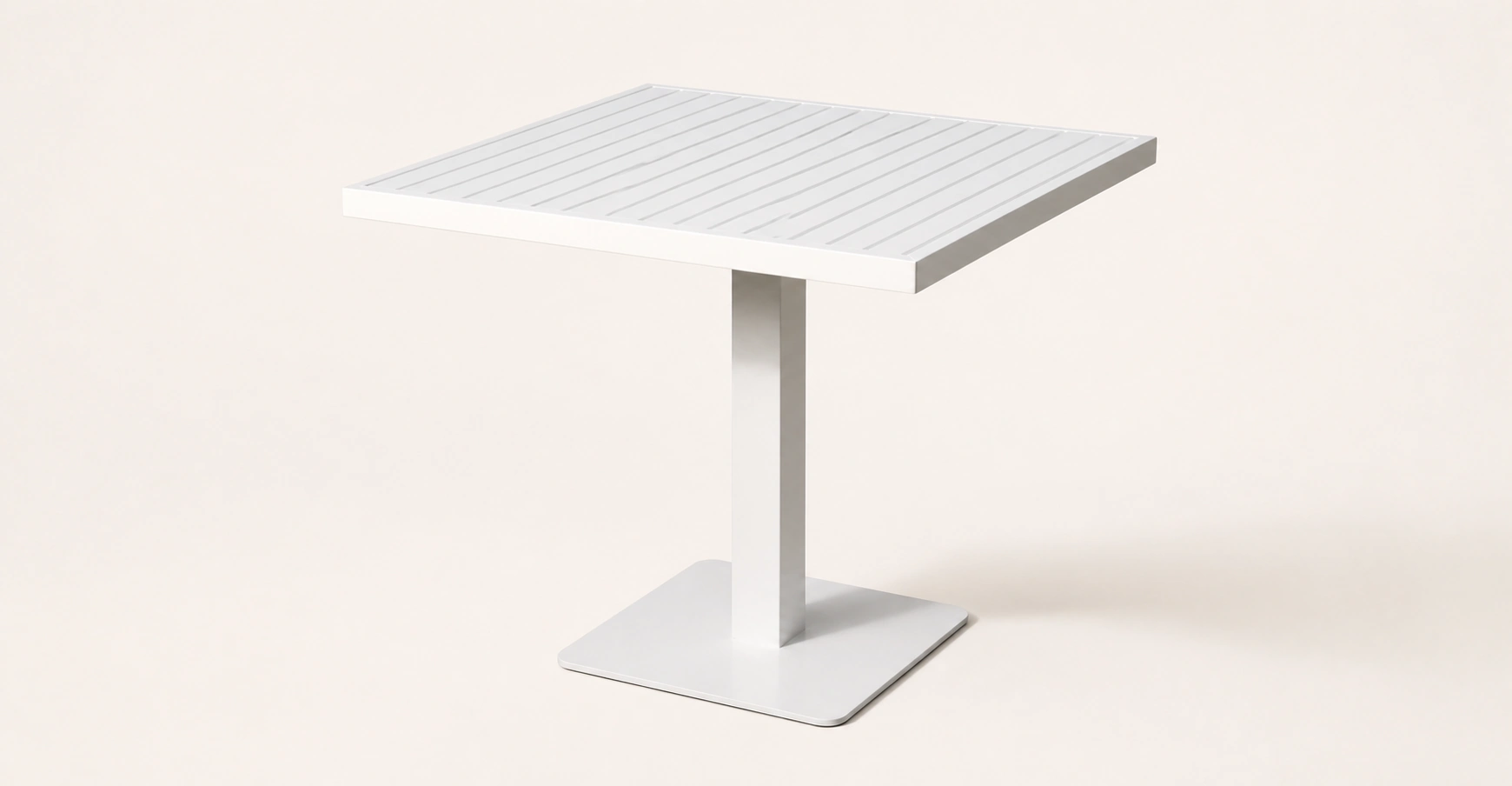 White Toscano Forme Flute outdoor table with square slatted top and central base